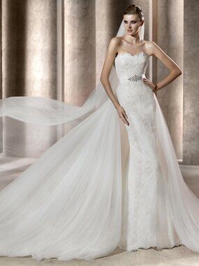 Pronovias Wedding Dress Balcan